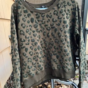 Leopard print rails crewneck